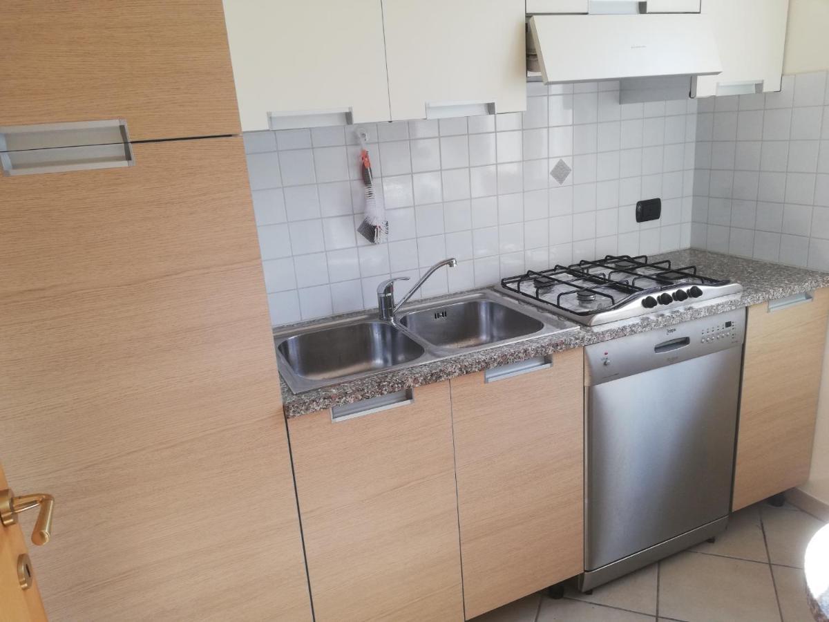 Ferienwohnung Gallo Mit Ueberdachter Terrasse Parkplatz 100 Mtr Z Strand Канобио Екстериор снимка
