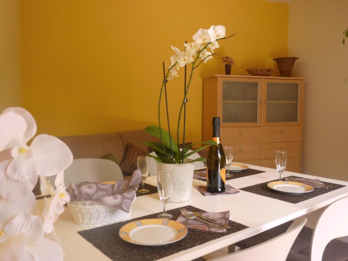 Ferienwohnung Gallo Mit Ueberdachter Terrasse Parkplatz 100 Mtr Z Strand Канобио Екстериор снимка